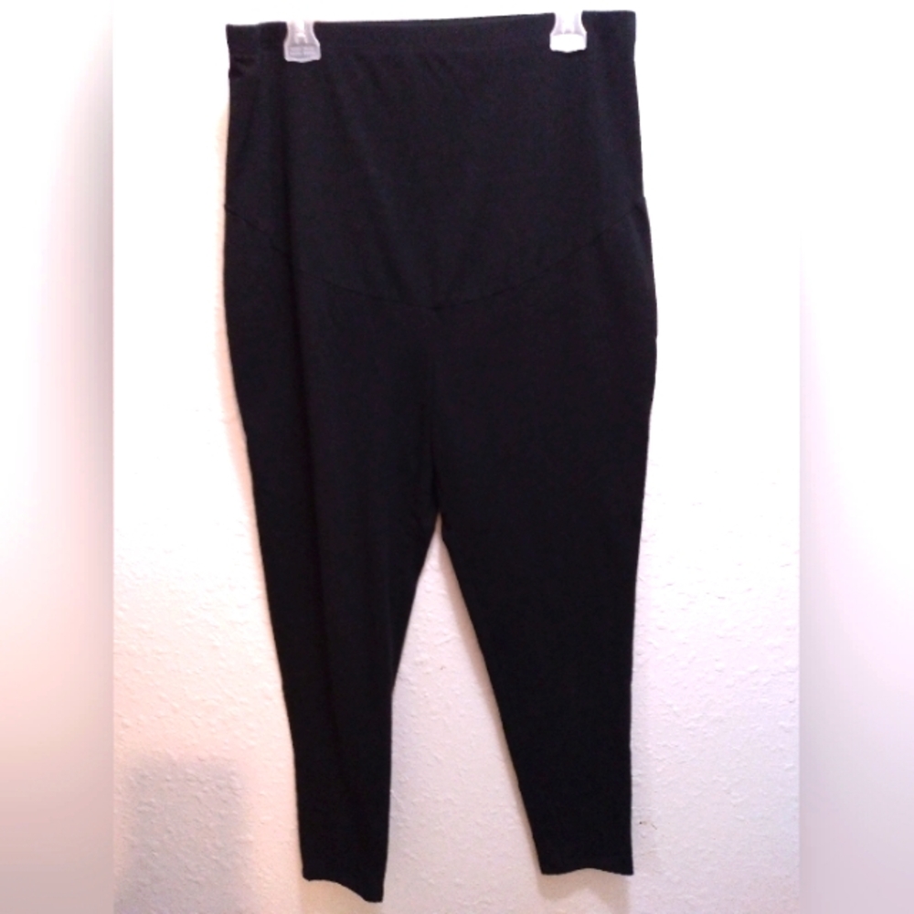 Time and True maternity leggings